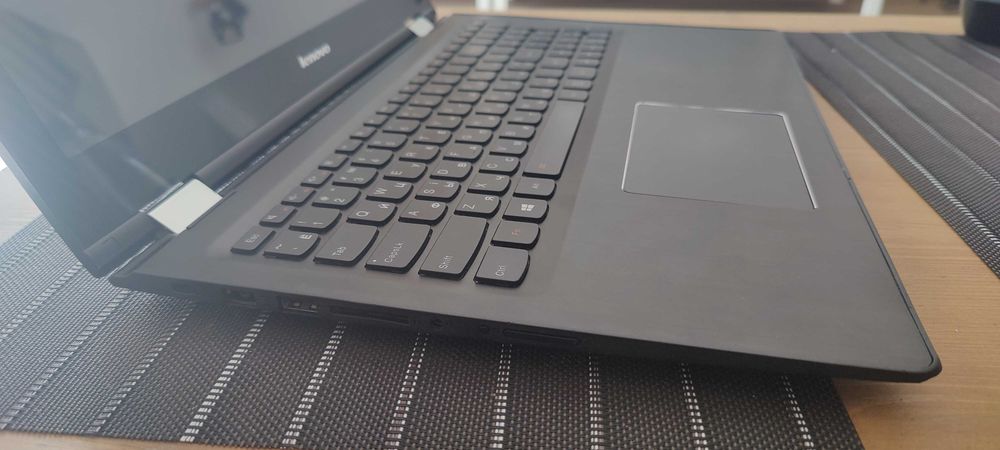Lenovo Flex 3 - 15,6 cala - Core i7 4 x 3,10 GHz - 8GB Ram - 256GB SSD - Win11 - Dotyk