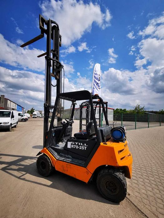 Wózek widłowy STILL R70-25T