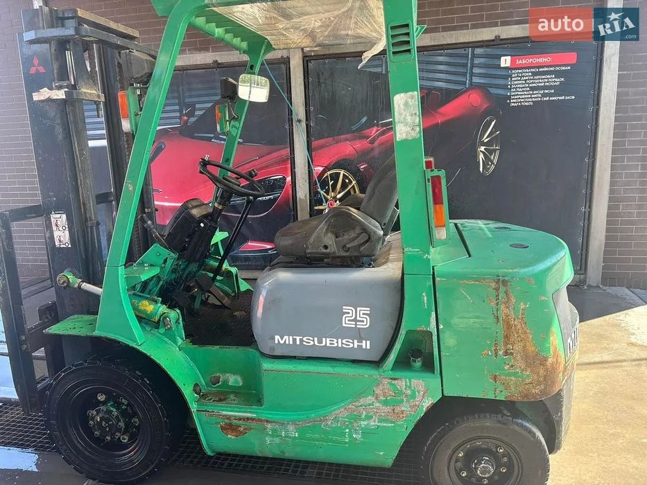 Навантажувач вилковий Mitsubishi FG25