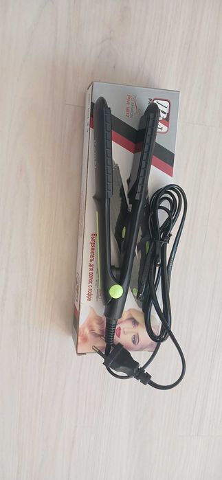 Якісна та надійна праска для волосся (виправляч).