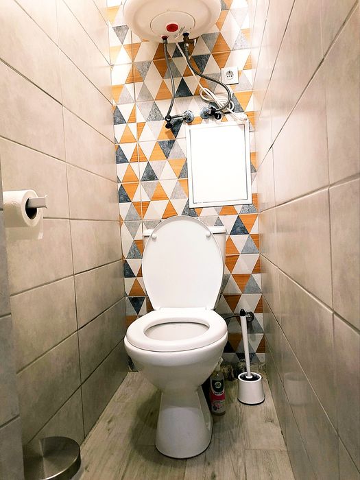 Затишна студія в центрі з балконом і видом на місто