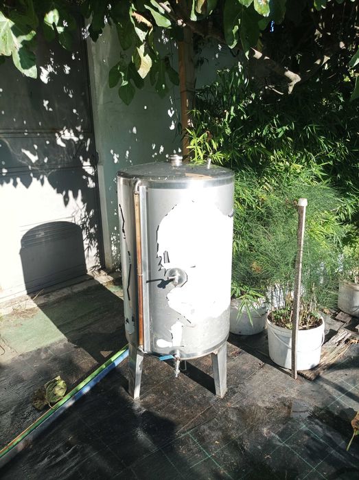 Cuba inox para vinho pouco uzada