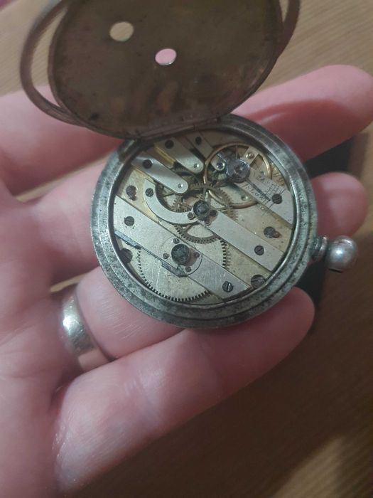 Relógio de bolso muito antigo em prata para peças