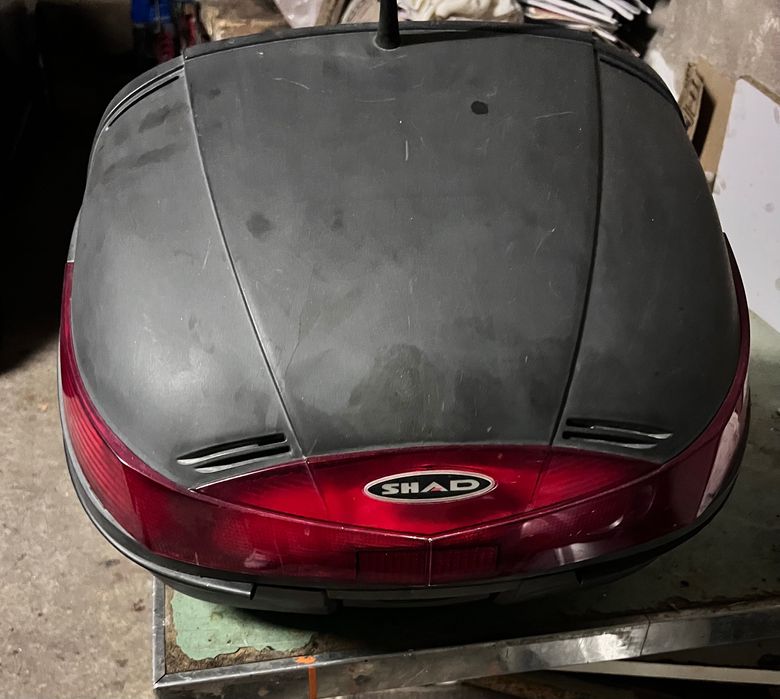 Caixa para motas universal