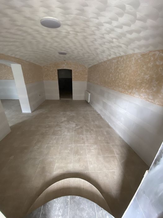 Продаж комерційного приміщення,в центрі.