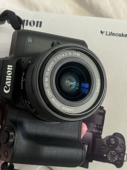 Фотоаппарат Canon EOS M50