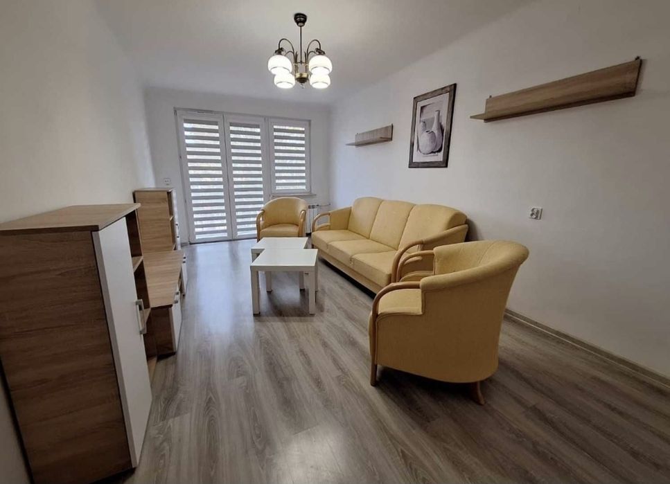 Mieszkanie 2 pok balkon 1 pietro  Tomaszów Maz. WIiejska