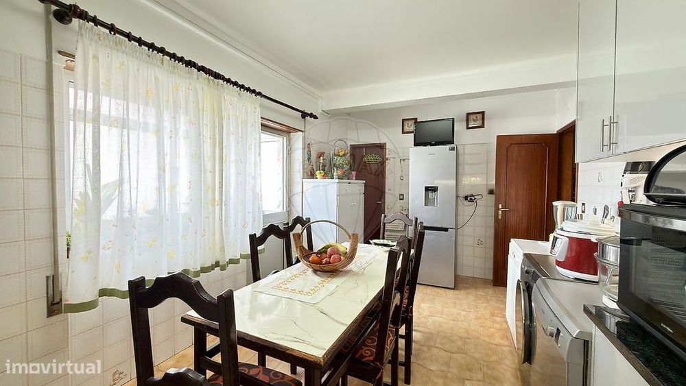 Apartamento T3 para venda — Samouco, Setúbal
