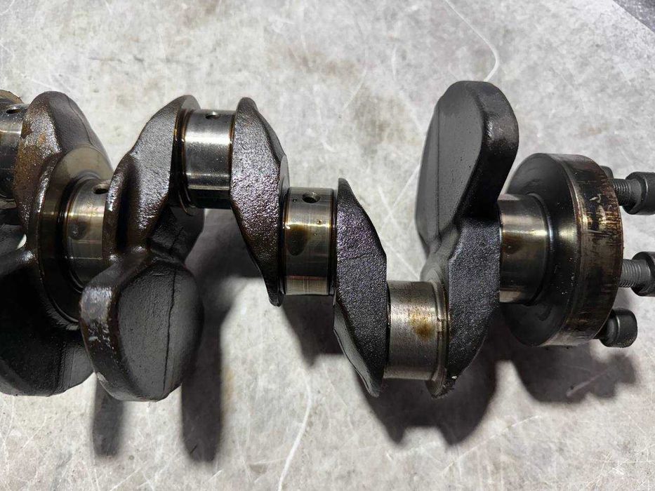 Колінчастий вал колінвал Nissan Qashqai J11 1.2 DIG-T 2757R