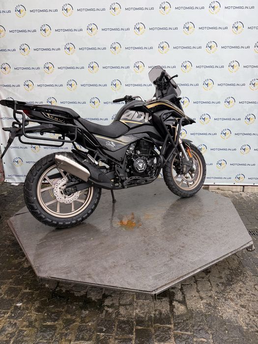Мотоцикл Kovi ADV 300