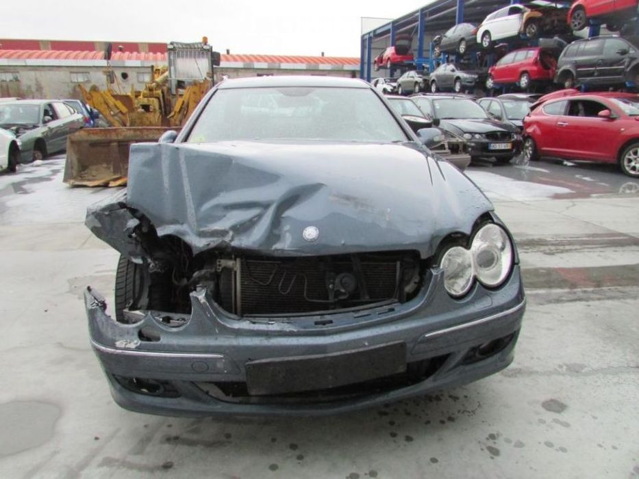 Peças Mercedes Benz W209 2.2 do ano 2006