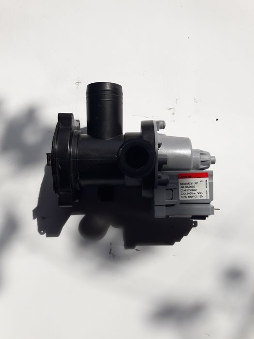 Запчасти " indesit " ,двигатель и комплектующие.