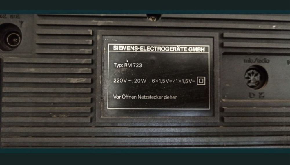 Radiomagnetofon Siemens club 723