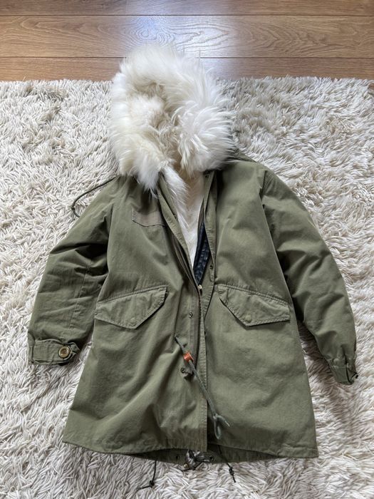 Парка жіноча кольору хакі