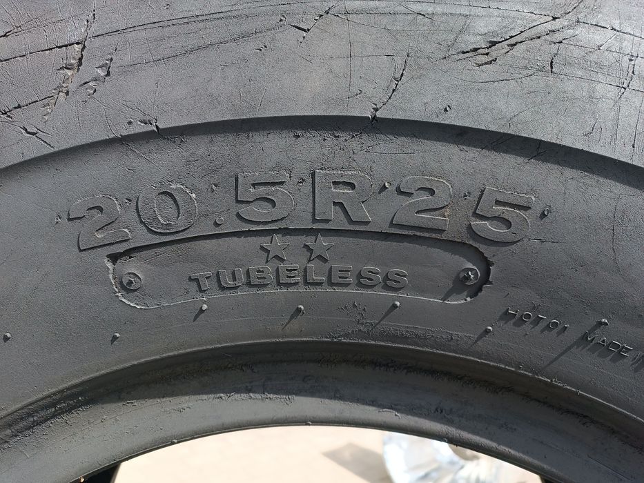 BRIDGESTONE 20.5-25 V-STEEL D-LUG 20.5R25 cut resistant TYPE A-2 opona