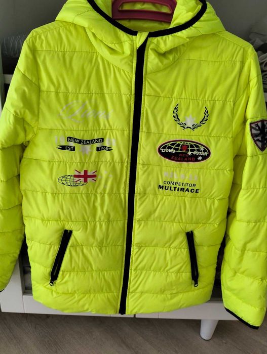 Куртка яркая осень-весна, теплая зима на подростка