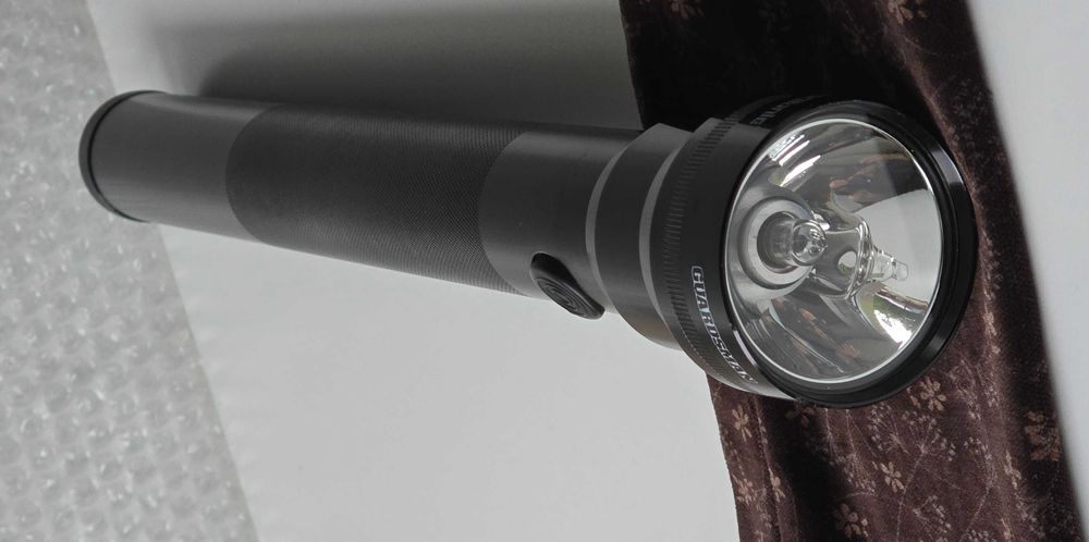 Latarka Klasyczna Halogenowa MacTronic