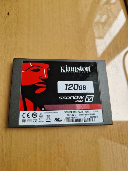 Ssd 120gb  sata3 ссд диск  Стан гарний 
 32MB кеш