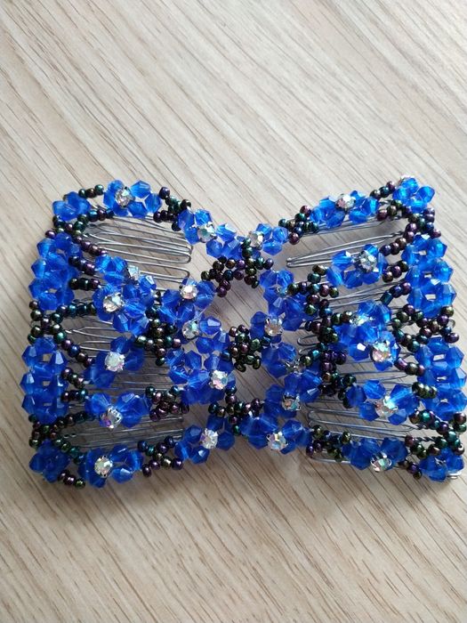 Заколка для волосся