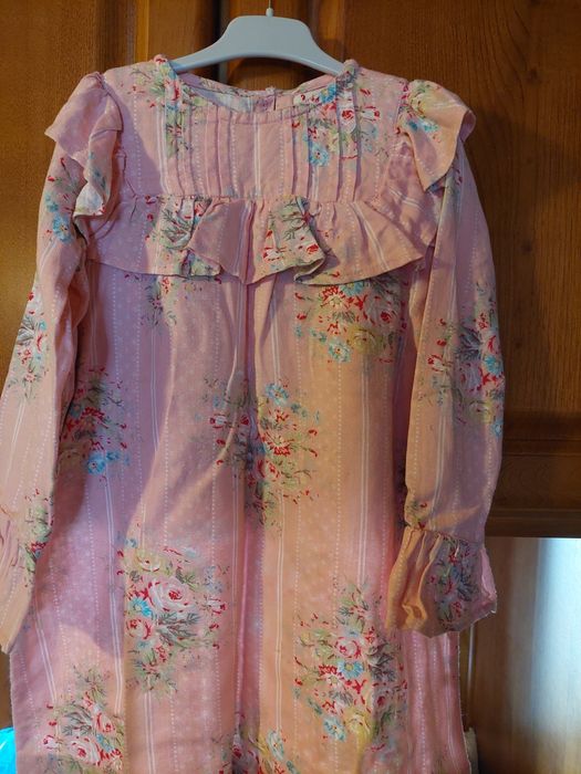 Vestidos saia tamanho 8