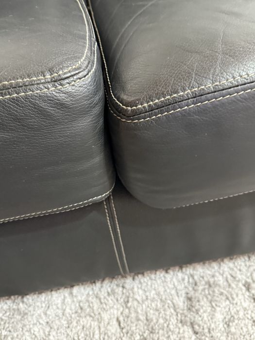 Sofa pele ikea 3 lugares