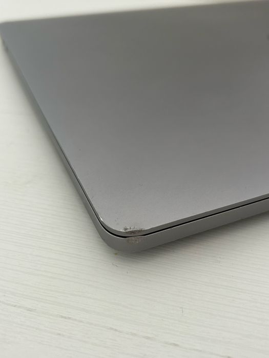 MacBook pro 16” (2019)