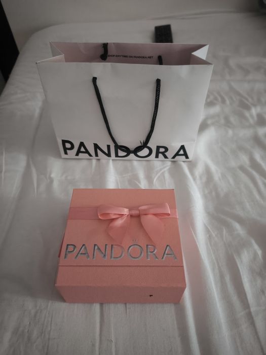 Pulseira mais 6 contas Pandora