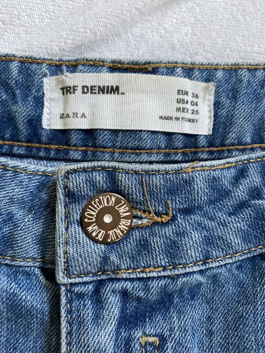 Krotkie  jeansowe spodenki damskie Zara