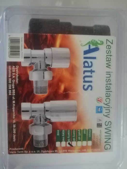 Zestaw instalacyjny Swing wersja kątowa 1/2''x1/2''