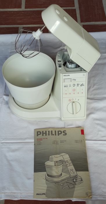 Máquina de cozinha multifunções Philips