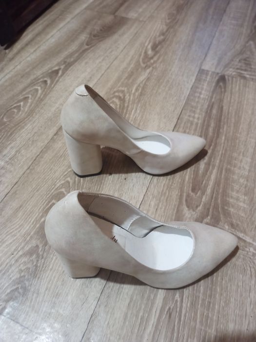 Продам туфлі в гарному стані один раз вдягала