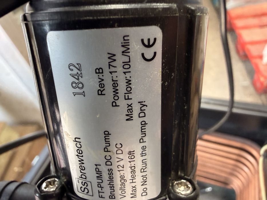 Glycol Chiller Ss Brewtech 3/8 HP + 4 Bombas (Set-up Profissional)