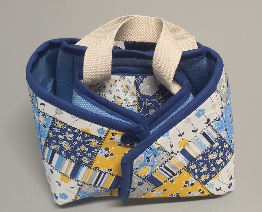 Lancheira e base de refeição