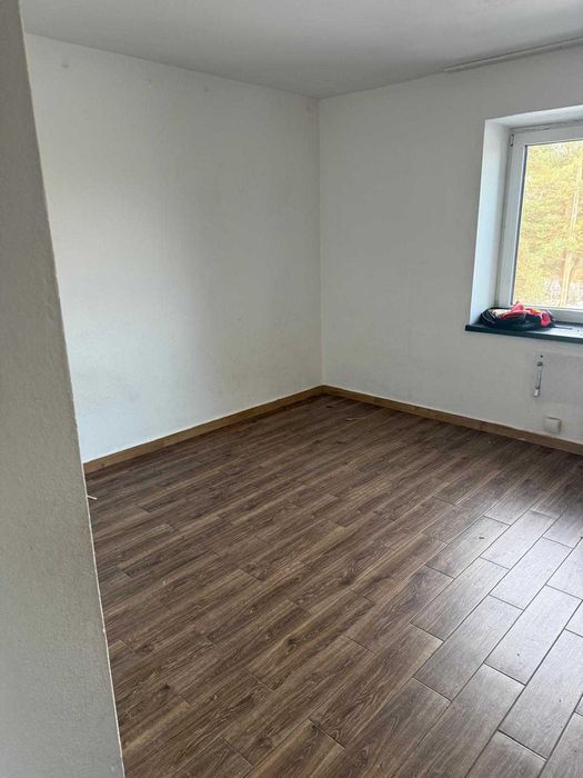 Mieszkanie na piętrze w domu