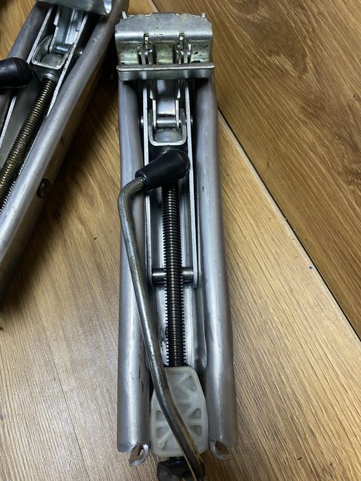 Домкрат volkswagen, seat універсальний