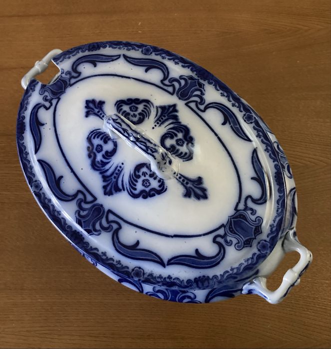 Terrina de Sacavém modelo raro