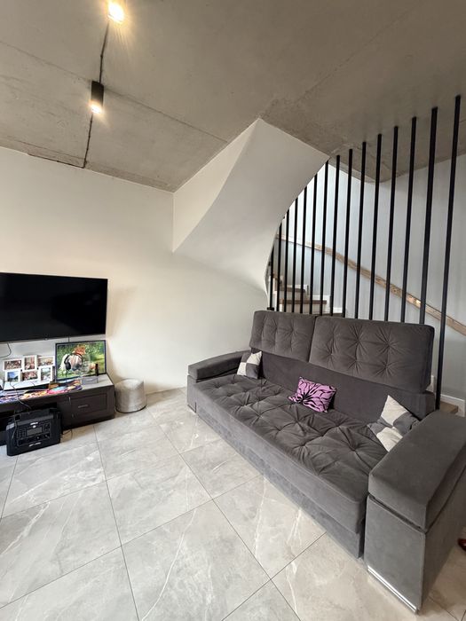 Оренда чудового дуплекса в Садах