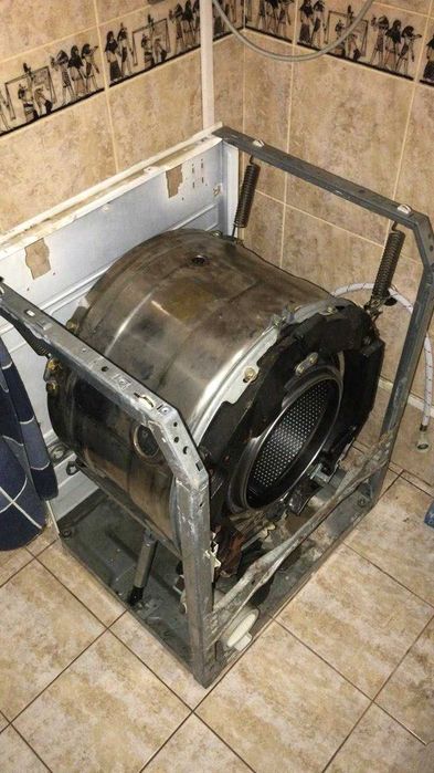 Запчастини до пральної машини Міле