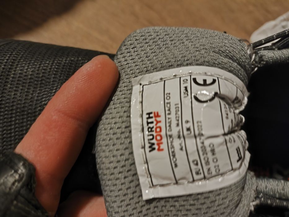 Buty WURTH 43 nowe