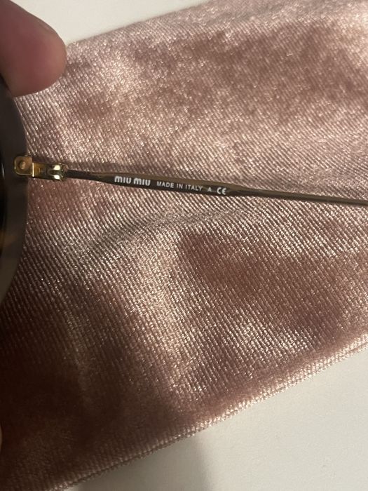 Oculos de sol miu miu