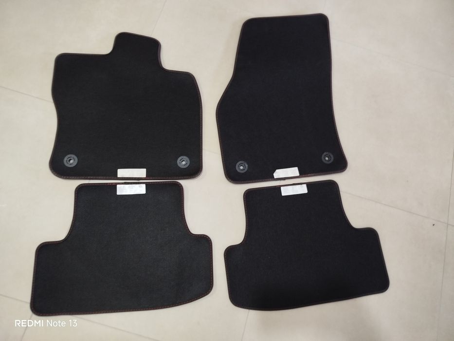 Tapetes  Originais VW T-Roc/Audi A3 8V- usados