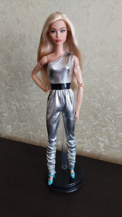 Лялька барбі лукс. Barbie looks