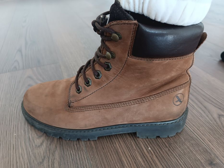 Жіночі боти коричневі