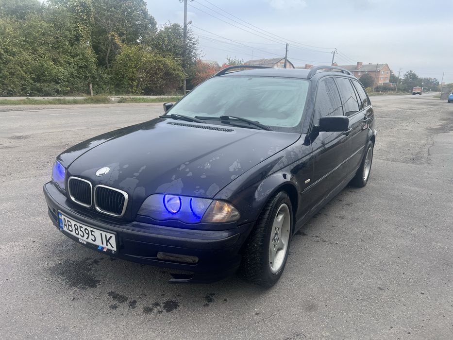Продам BMW E46 торг присутній