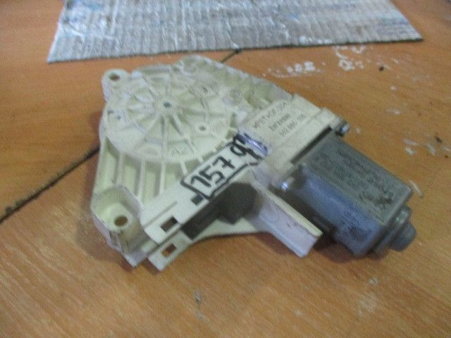 Motor vidro trás direito AUDI A4 Allroad (8KH, B8)