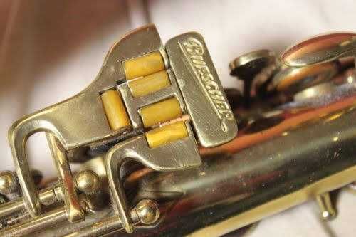 Saxofone alto Buescher Aristocrat