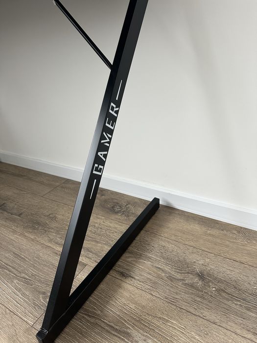 Стіл компютерний геймерський