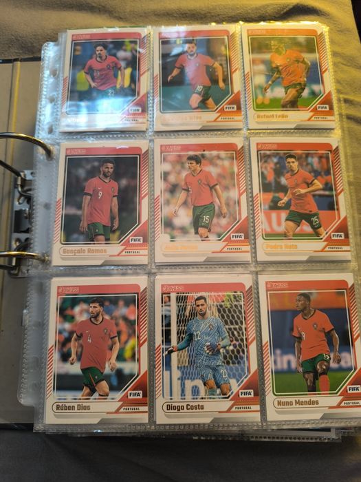 Vendo cromos Panini futebol basquetebol