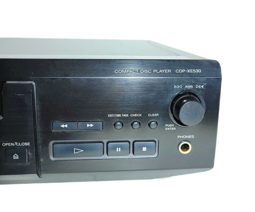 odtwarzacz cd Sony CDP-XE530