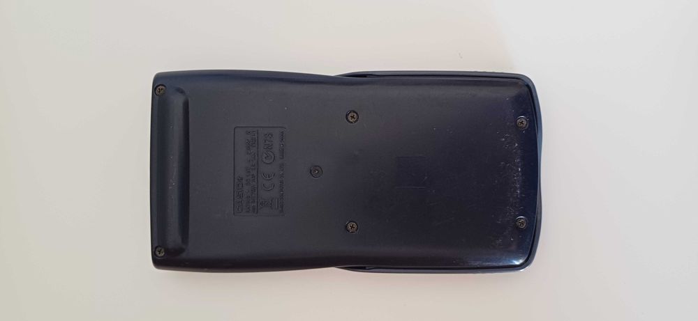 Casio fx-82MS (científica)